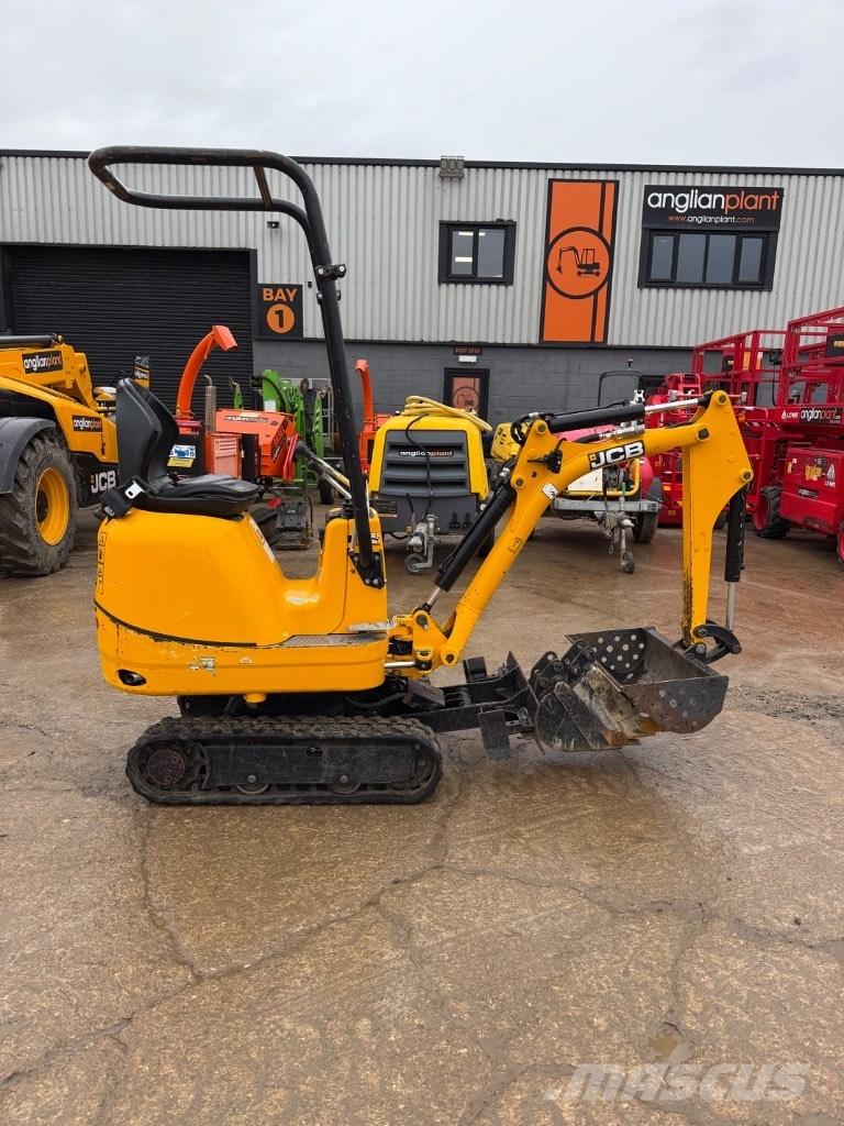 JCB 8008 CTS Mini pelle < 7t
