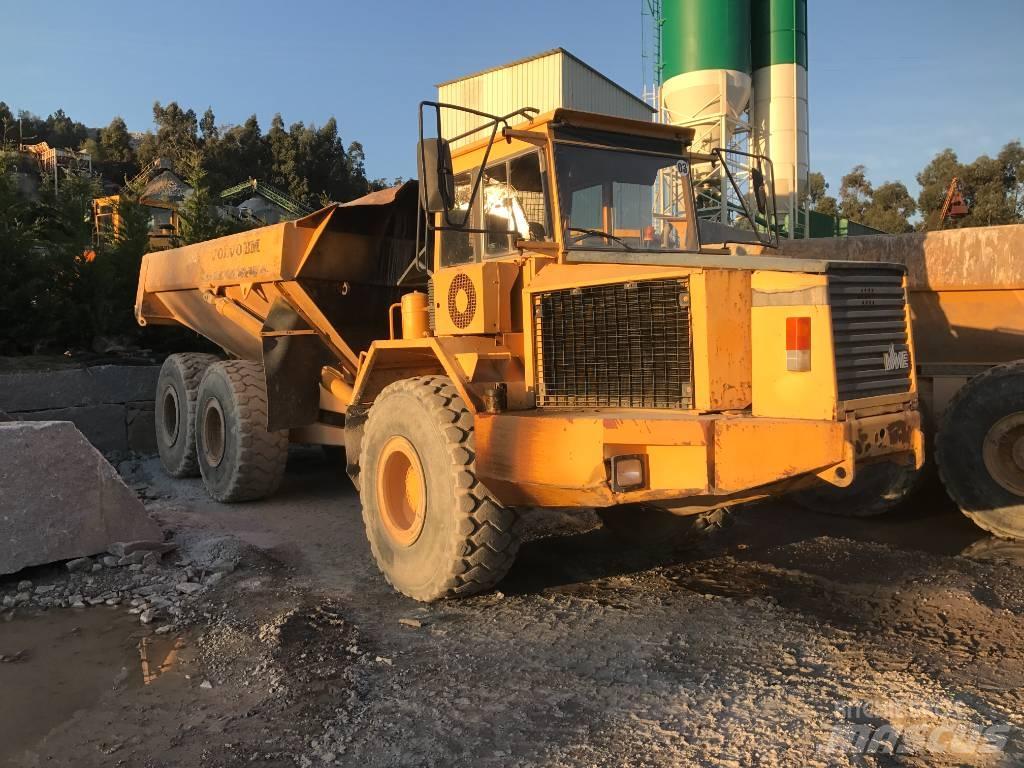 Volvo A 30 C Tombereau articulé