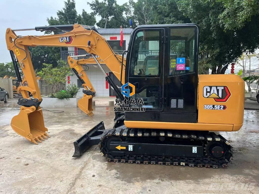 CAT 305.5E2 Mini pelle < 7t