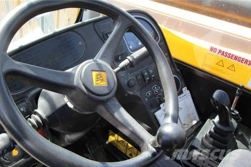 JCB 540-170 Autre camion