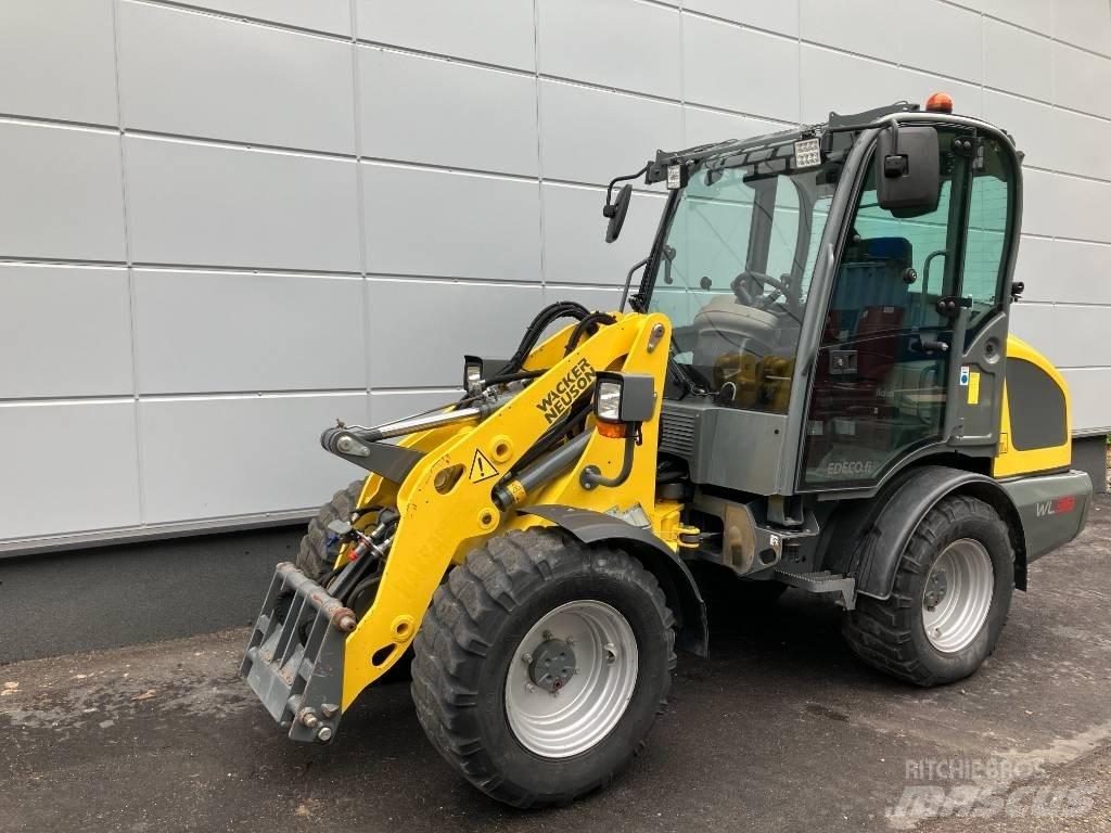 Wacker Neuson WL 38 Chargeuse sur pneus