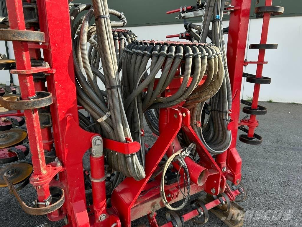 Horsch Tiger 6 LT Déchaumeur, cultivateur