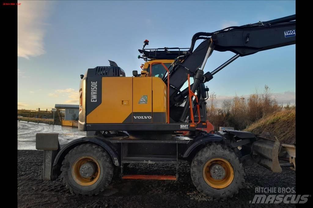 Volvo EWR 150 E Pelle sur pneus