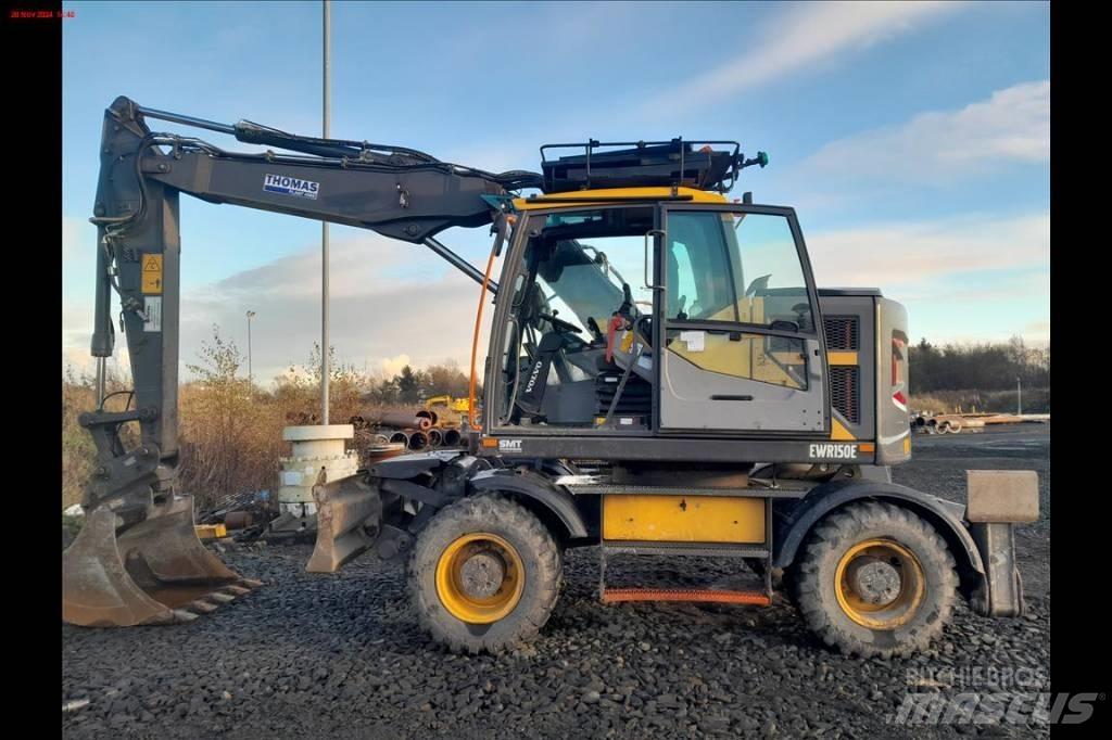 Volvo EWR 150 E Pelle sur pneus