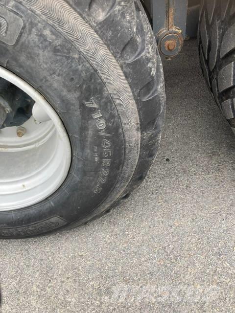 Junkkari J 18 Benne céréalière