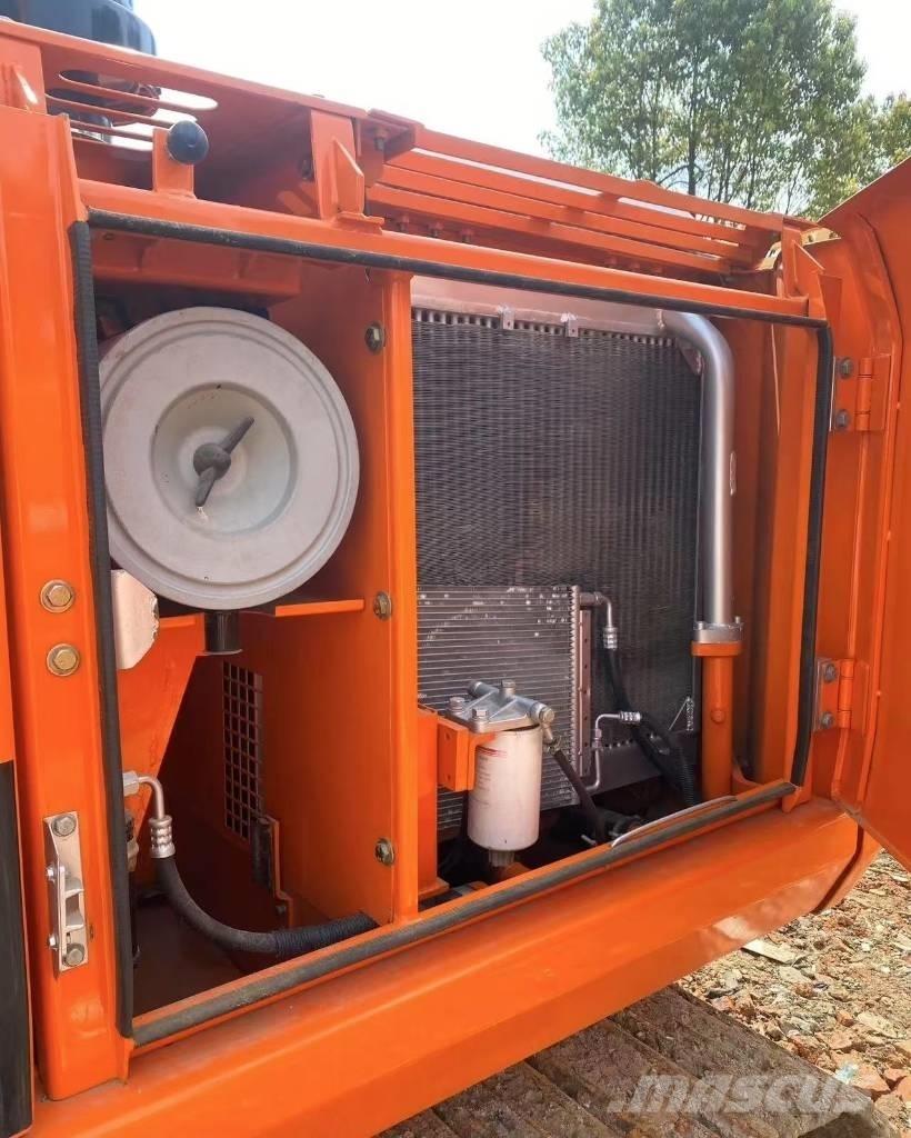 Doosan DH 150 Pelle sur chenilles