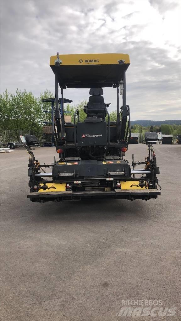Bomag BF 300 P-2 Finisseur