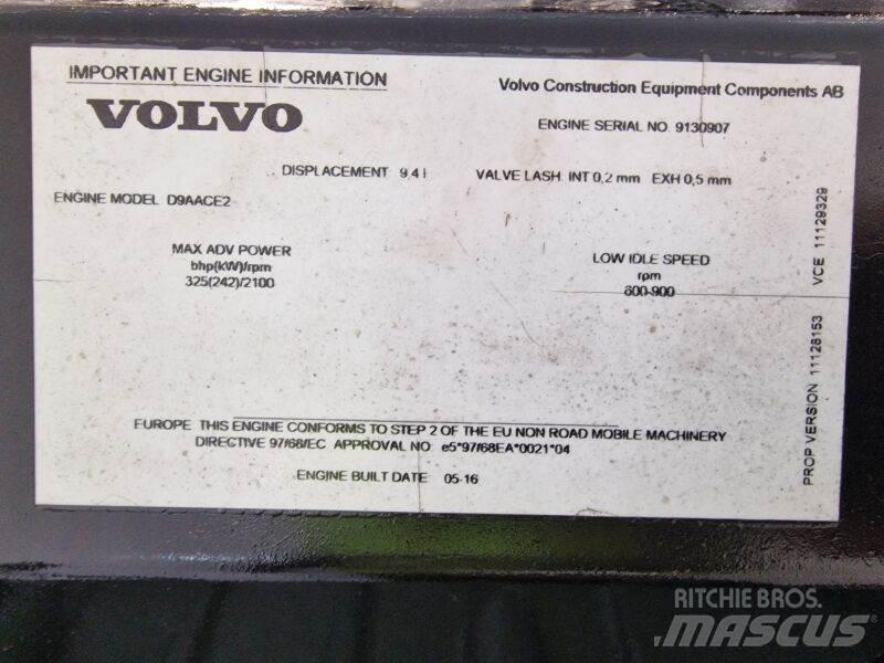 Volvo D9AACE2 Moteur
