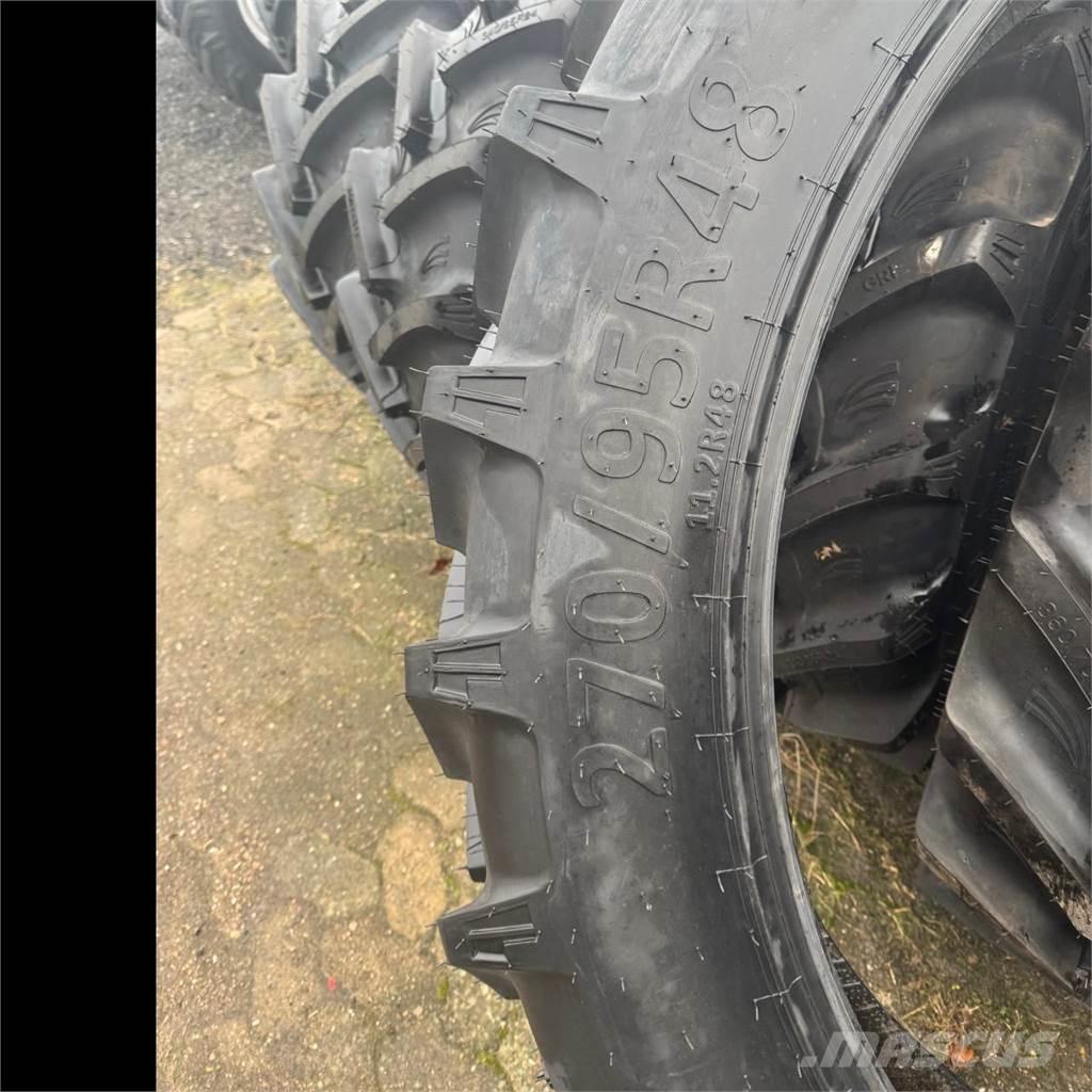  270/95R48 *GRI* Pneus, roues et jantes
