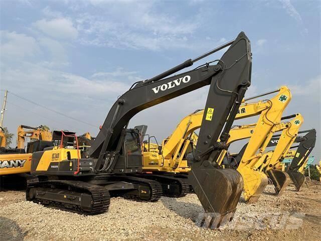 Volvo EC240 Pelle sur chenilles