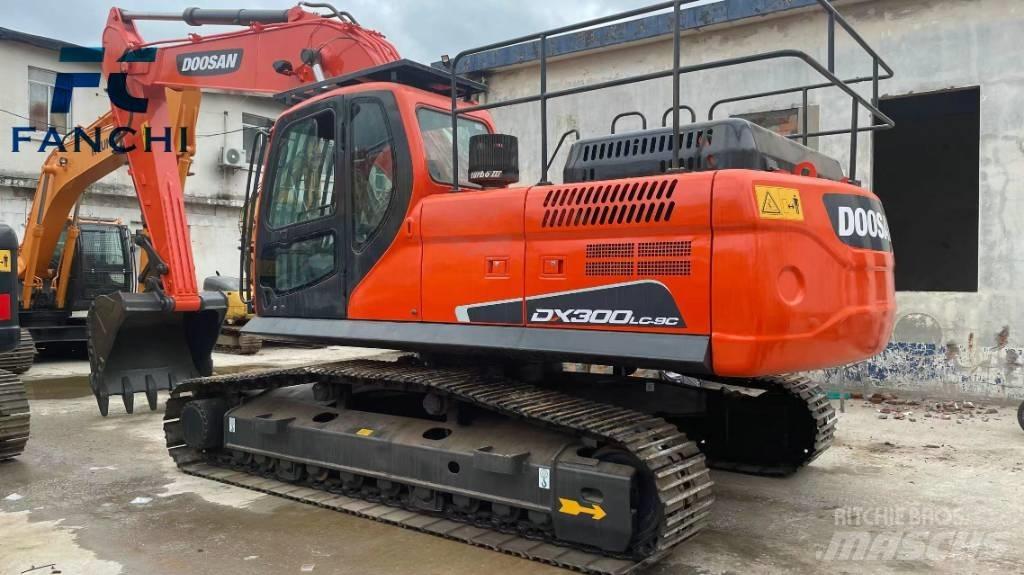 Doosan DX 300 LC Mini pelle 7t-12t
