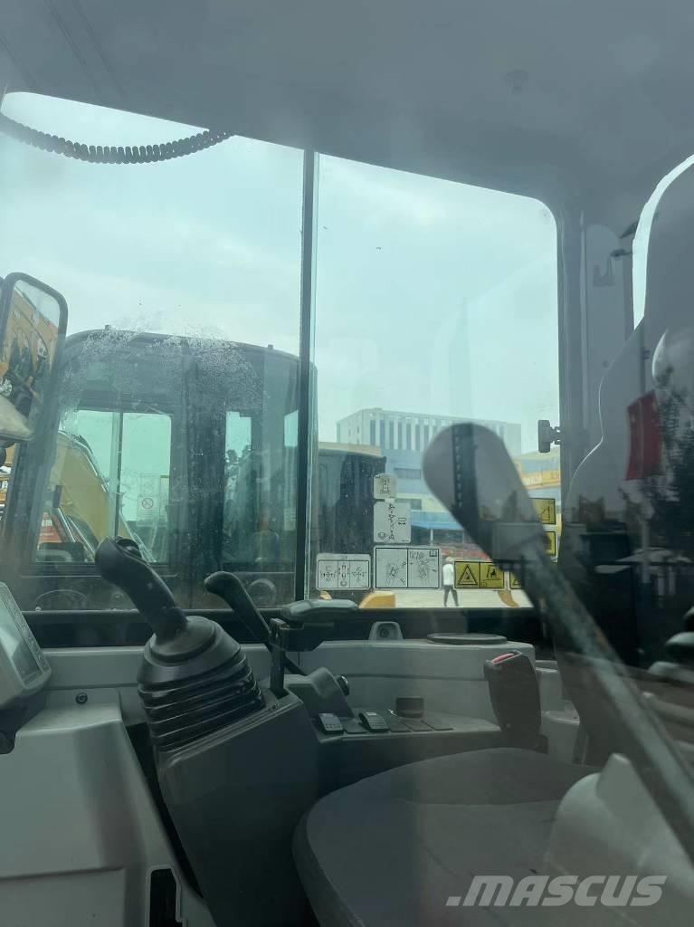 CAT 303.5 E CR Mini pelle < 7t