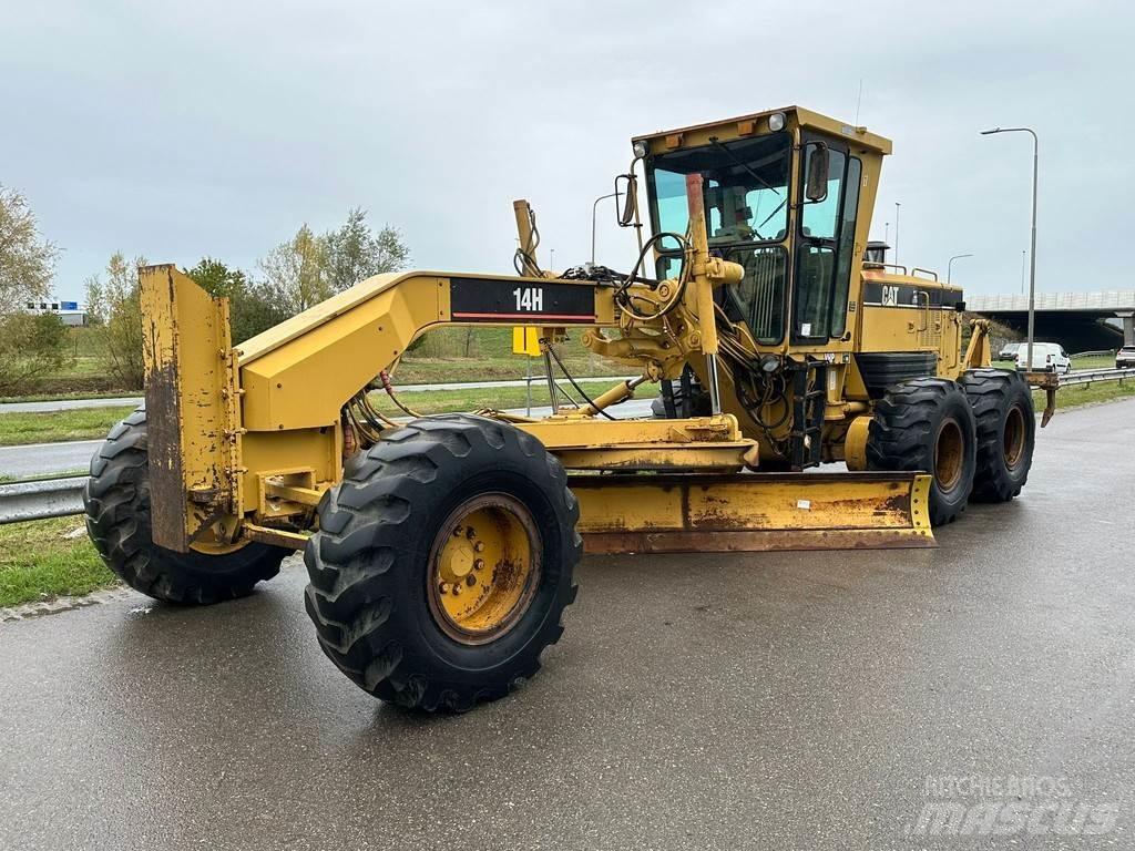 CAT 14H Niveleuse