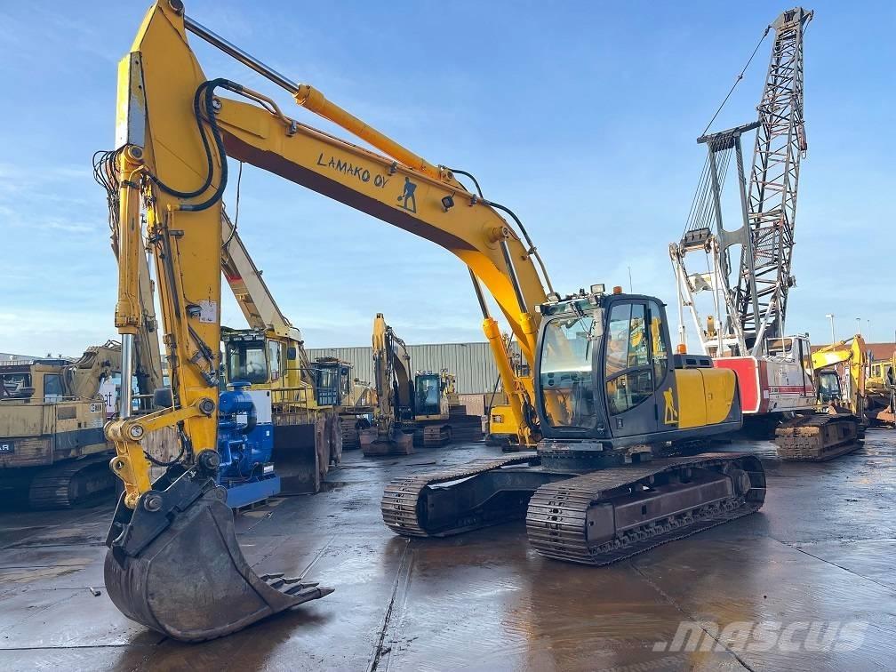 JCB JS 200 Pelle sur chenilles