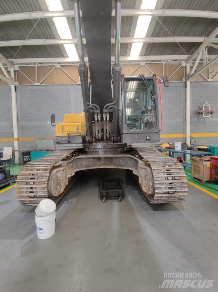 Volvo EC350DL Pelle sur chenilles