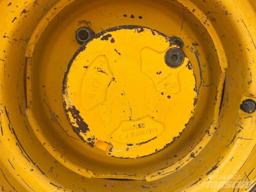 JCB 2 CX, 440/00715 Essieux