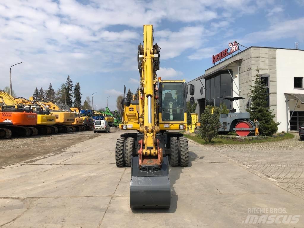 Komatsu PW160-8 Pelle sur pneus