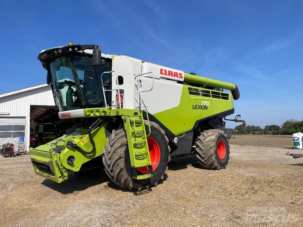 CLAAS Lexion 770 Moissonneuse batteuse