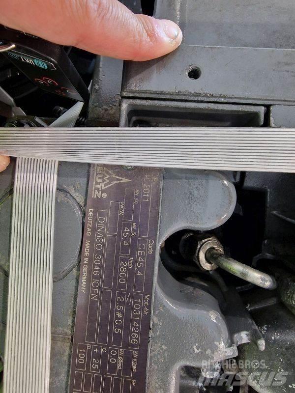 Deutz F4L2011 Moteur