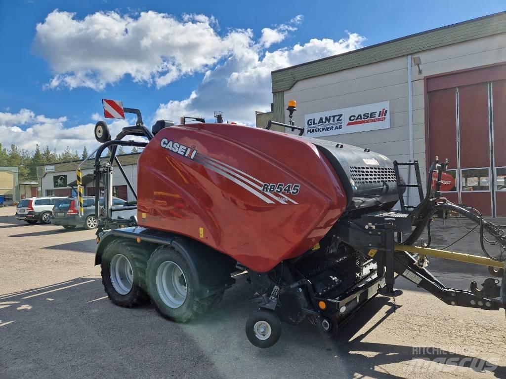 Case IH RB 545 Presse à balle ronde