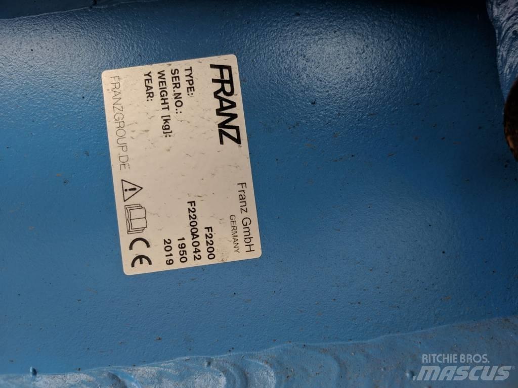 Franz F Enfonce pieu hydraulique