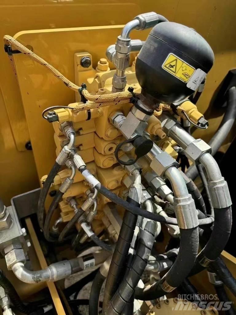 CAT 307 Mini pelle < 7t
