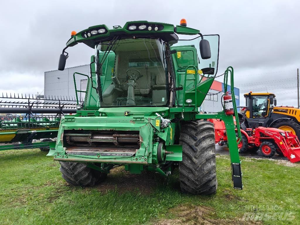 John Deere T 670 i Moissonneuse batteuse