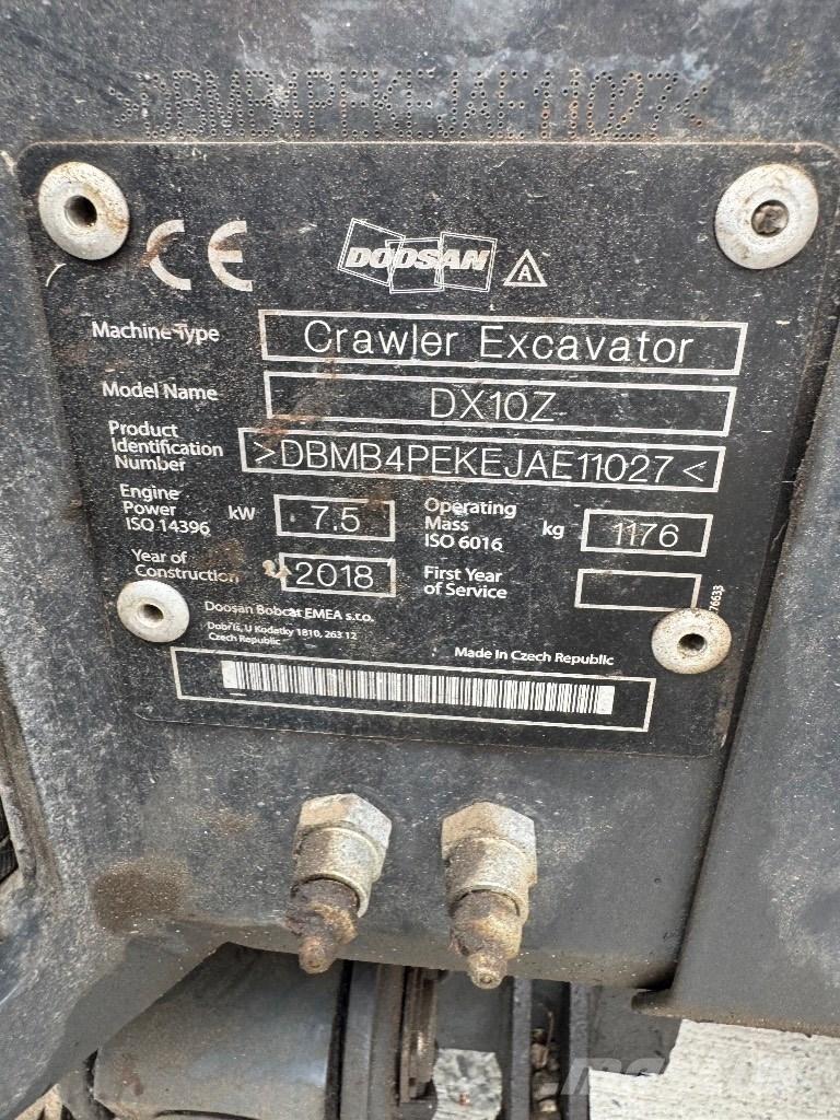 Doosan DX 10 Z Mini pelle < 7t