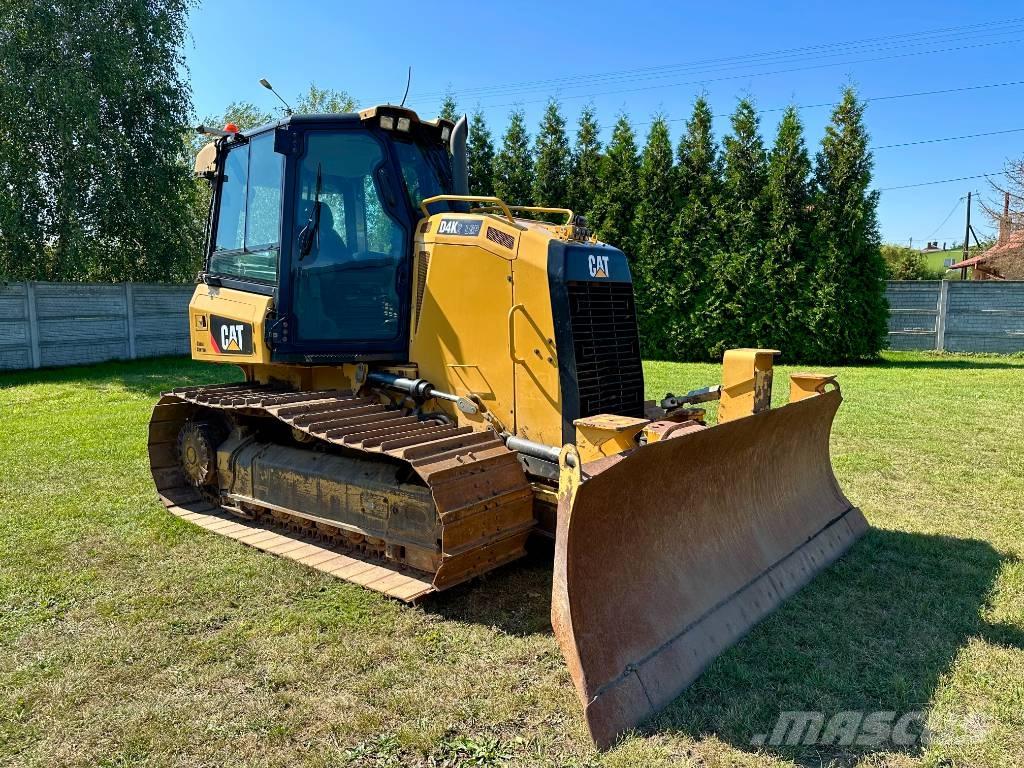 CAT D 4 K 2 LGP Bouteurs sur chenilles