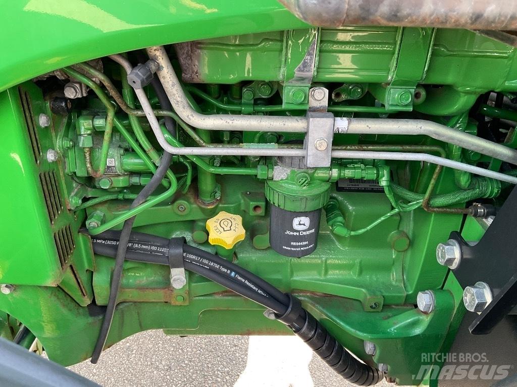 John Deere 5100 R Tracteur