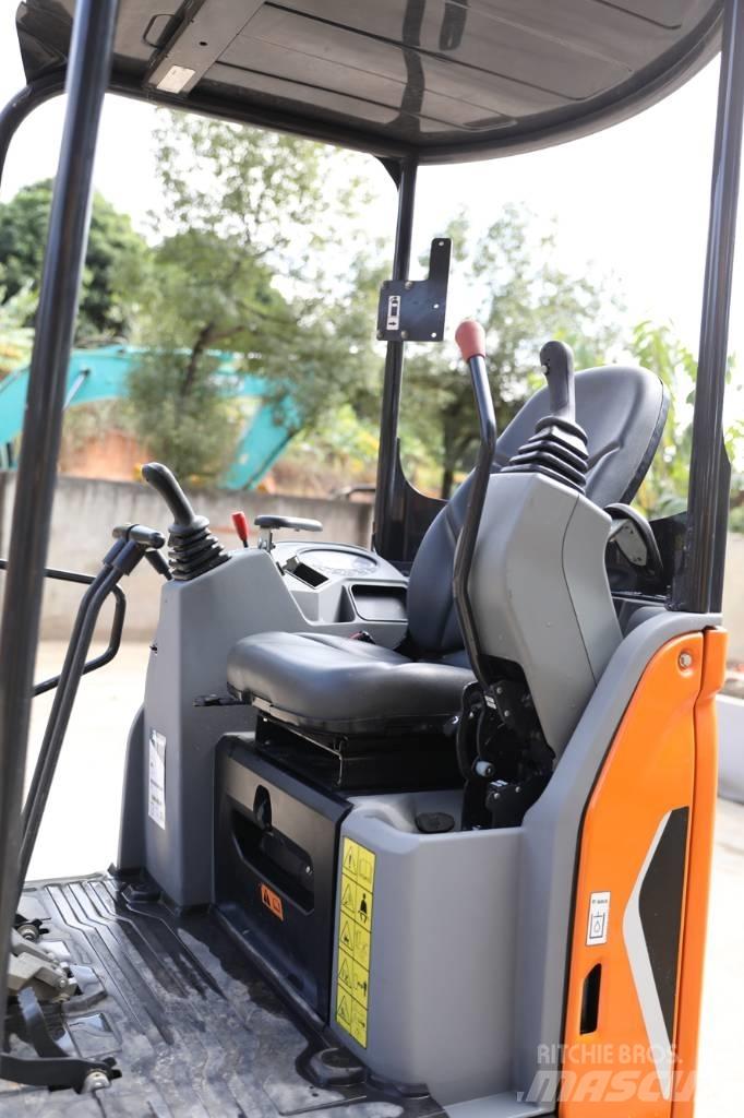 Doosan DX 17 Pelle sur chenilles