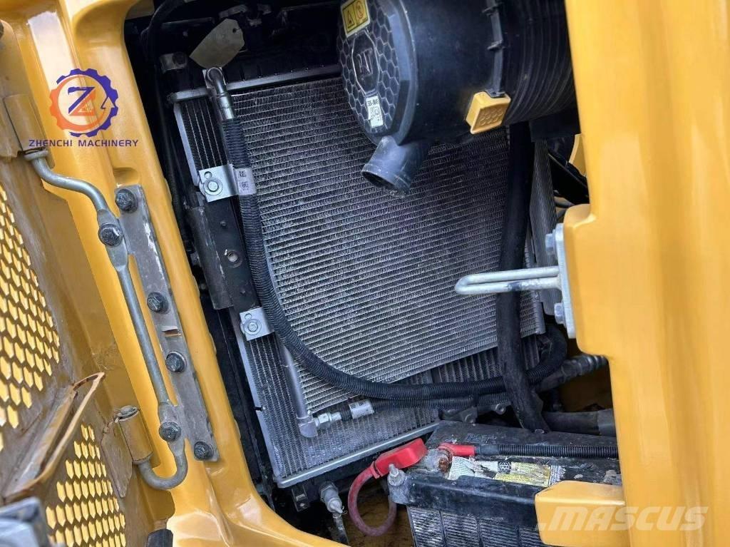 CAT 307.5 Mini pelle < 7t