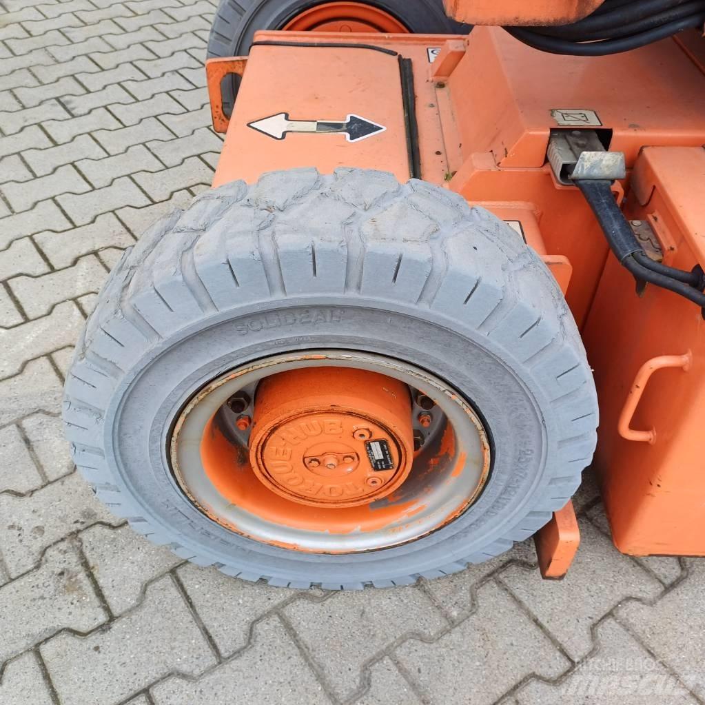 JLG E300AJP Nacelles articulées