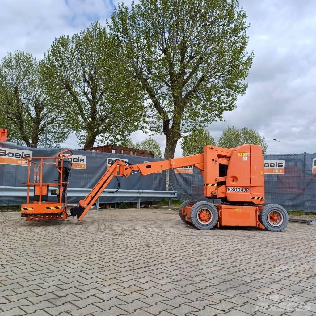 JLG E300AJP Nacelles articulées