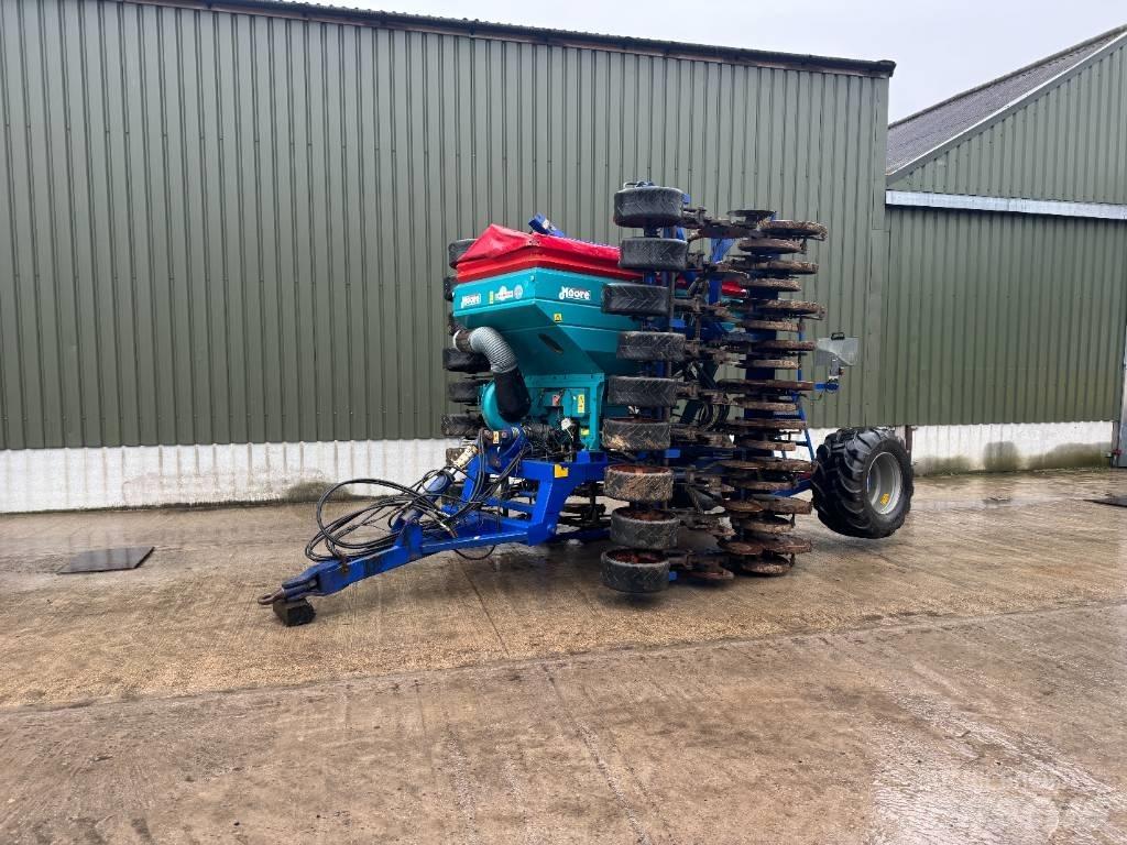  moore 6 meter Drill Semoir