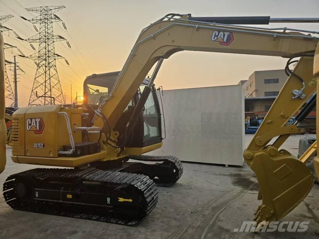 CAT 307 B Mini pelle < 7t