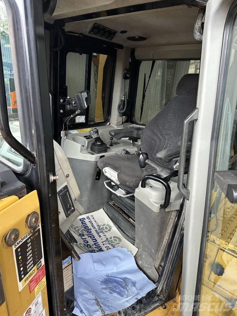 CAT D 6 T LGP Bouteurs sur chenilles