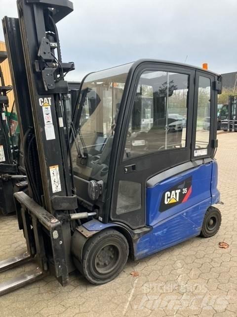 CAT EP35N Chariots élévateurs électriques