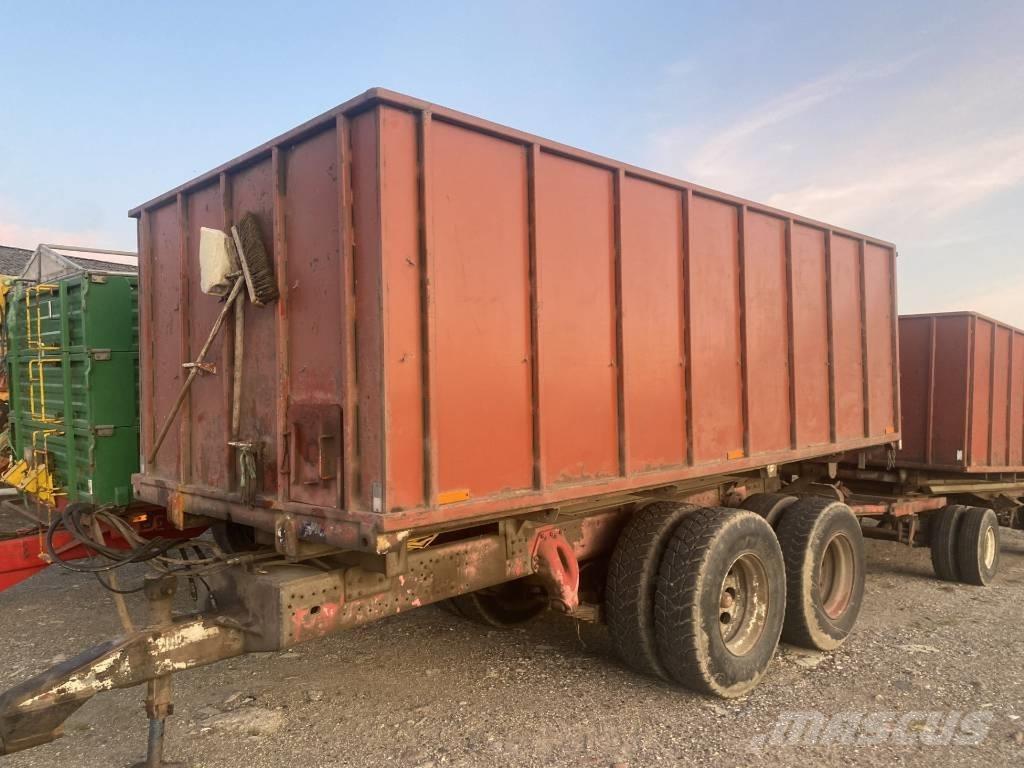 Scania vogntræk Benne céréalière