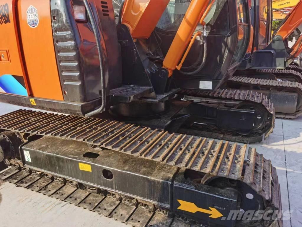 Hitachi ZX 70 Mini pelle < 7t