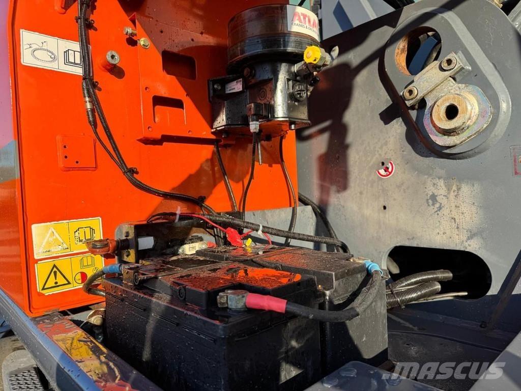 Atlas 250 MH Pelle à déchets