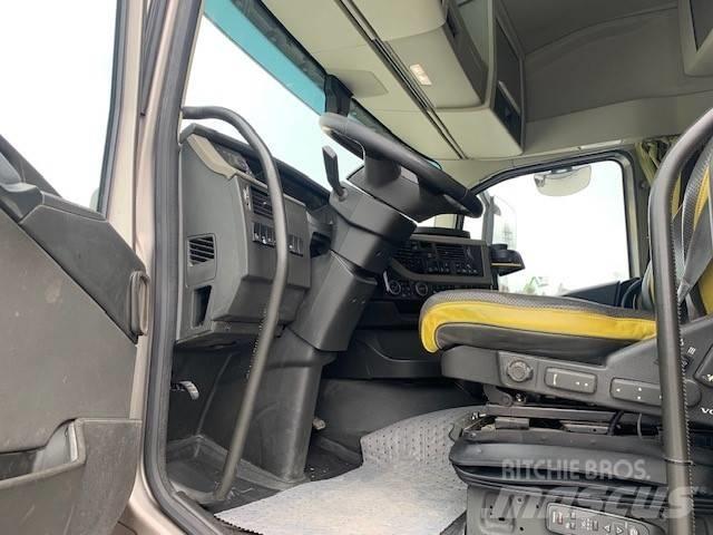 Volvo FH 750 Camion grumier