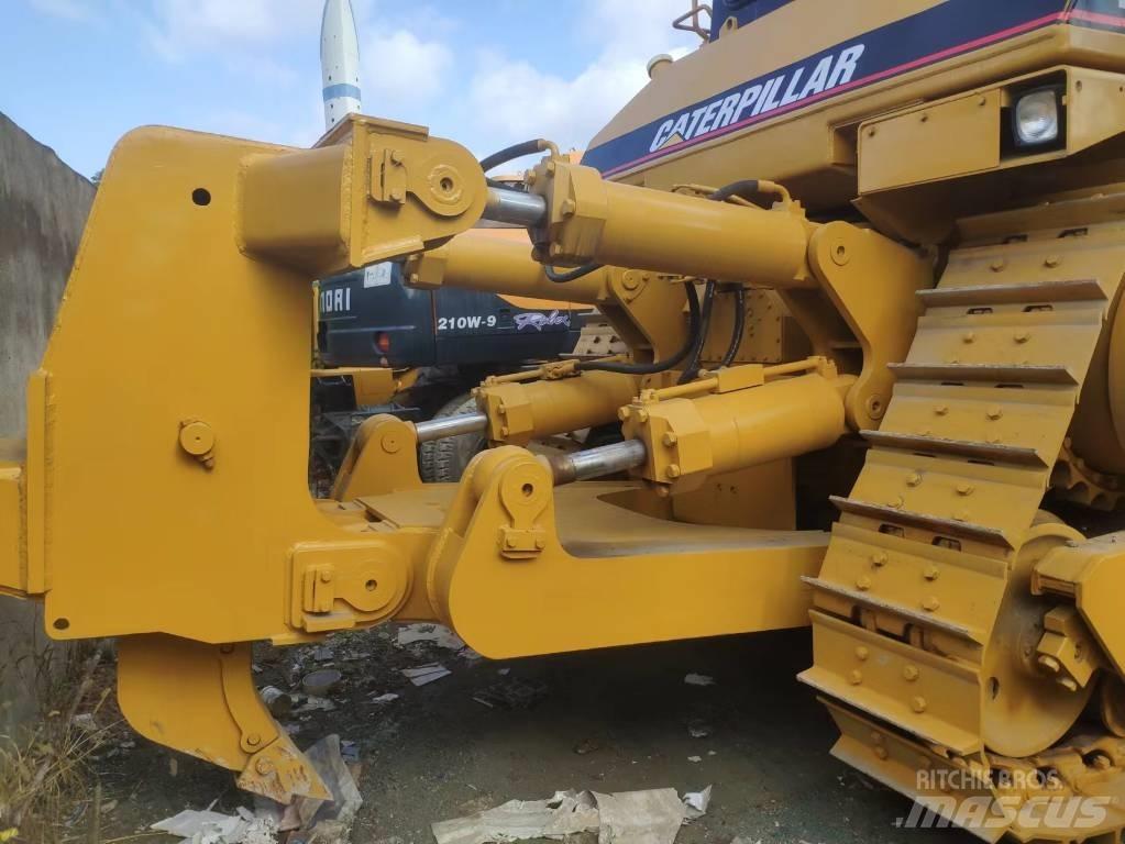 CAT D 9 R Bouteurs sur chenilles