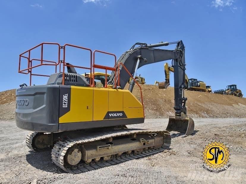 Volvo EC 220 E Pelle sur chenilles