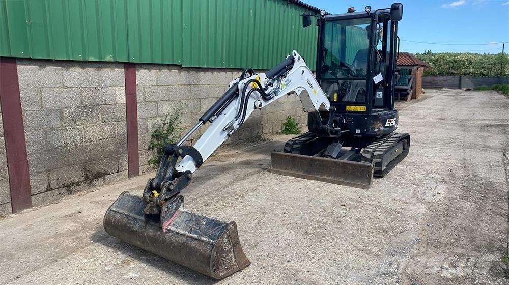 Bobcat E 26 Mini pelle < 7t