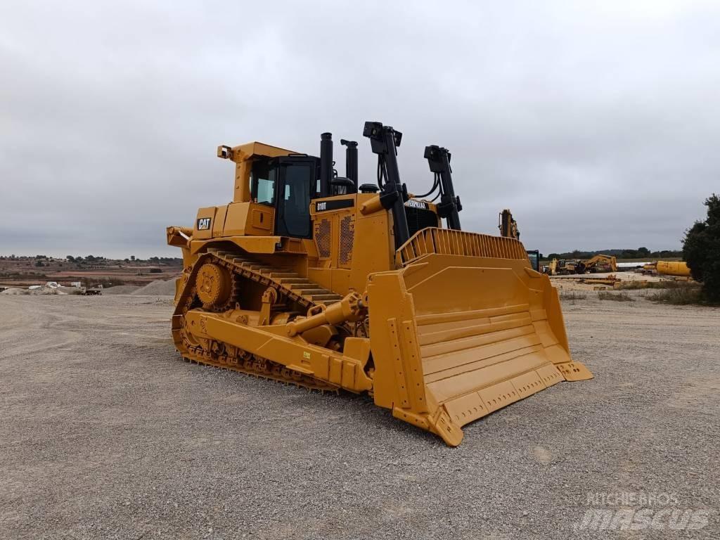 CAT D 10 T Bouteurs sur chenilles