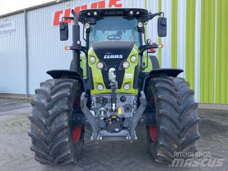 CLAAS AXION 850 Tracteur