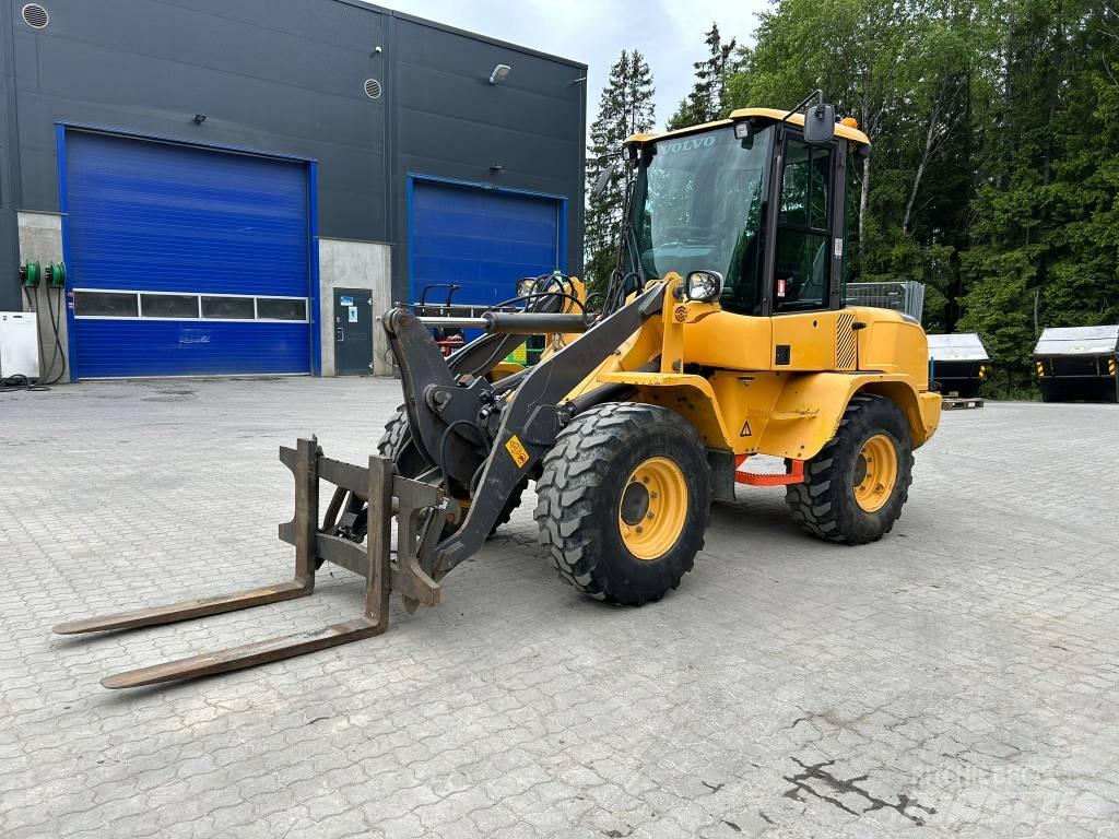!!SOLD!! Volvo L 30 G Chargeuse sur pneus