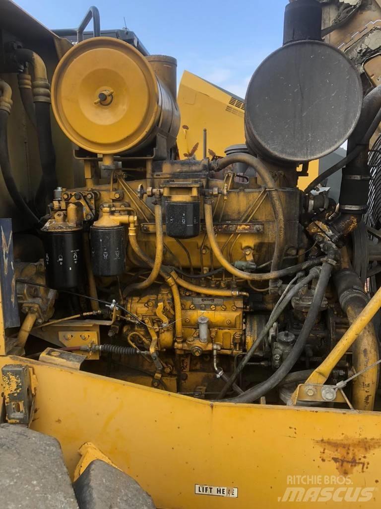 Komatsu WA 420-1H Chargeuse sur pneus