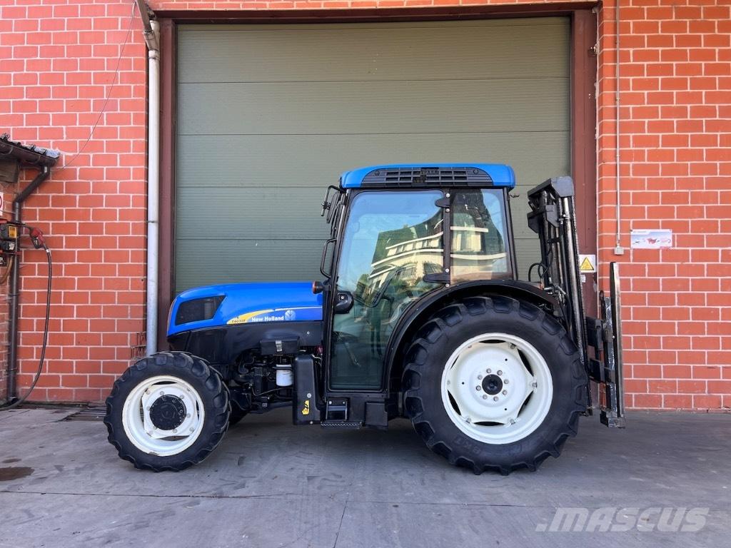 New Holland T4030F Tracteur